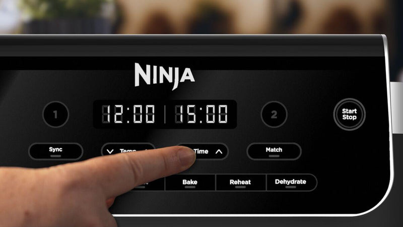 Ninja DualZone DZ801EU, 2470 W, 7,6 l karstā gaisa friteris ar 2 neatkarīgām 3,8 l zonām, 6 gatavošanas programmām, SYNC un MATCH funkcijām, 40–240 °C