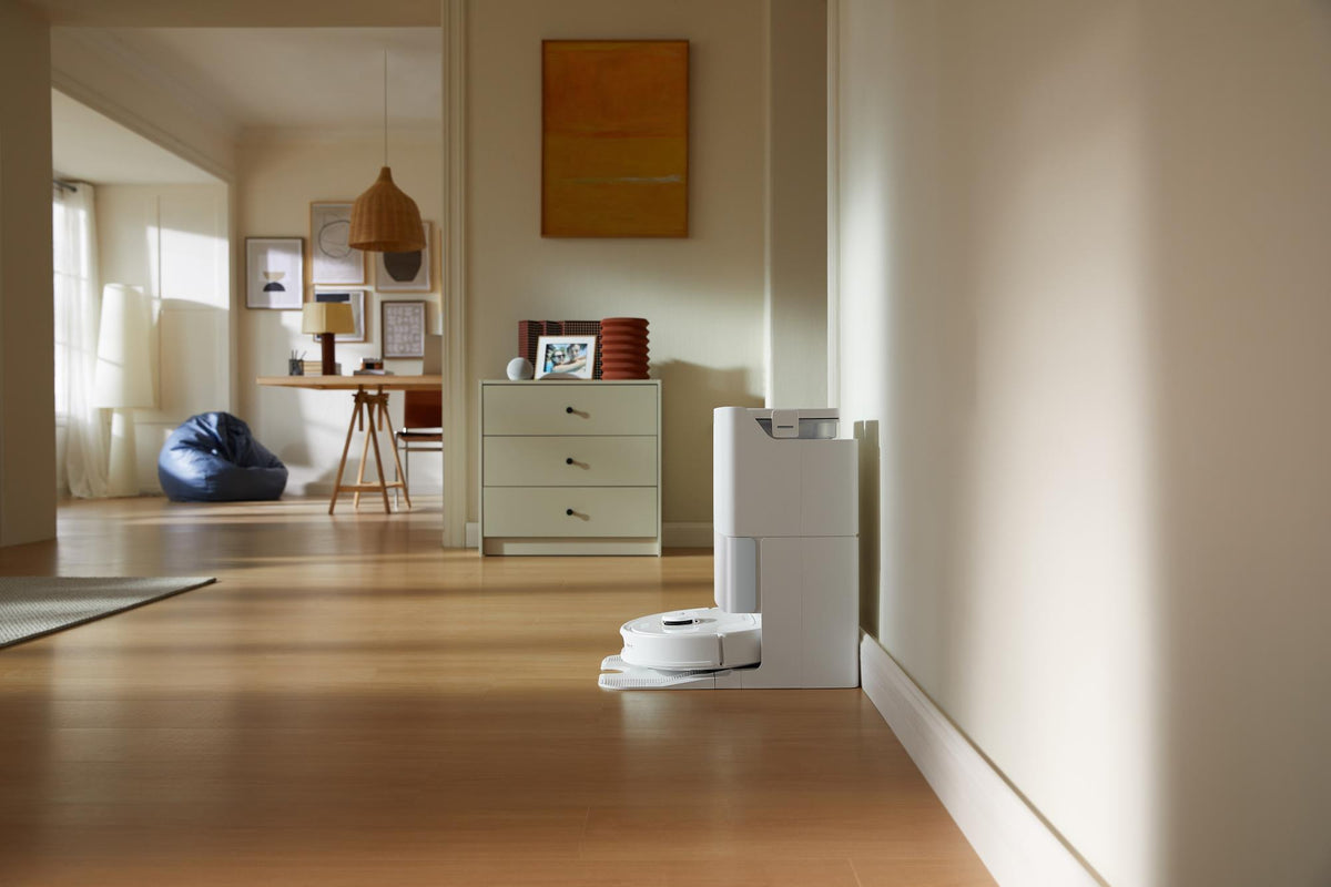 Roborock Qrevo C Pro White QRRCP02-00, robotpuhasti kuiva ja märja puhastuse funktsiooniga, 18 500 Pa, LiDAR-navigatsiooniga ja isepuhastusjaamaga
