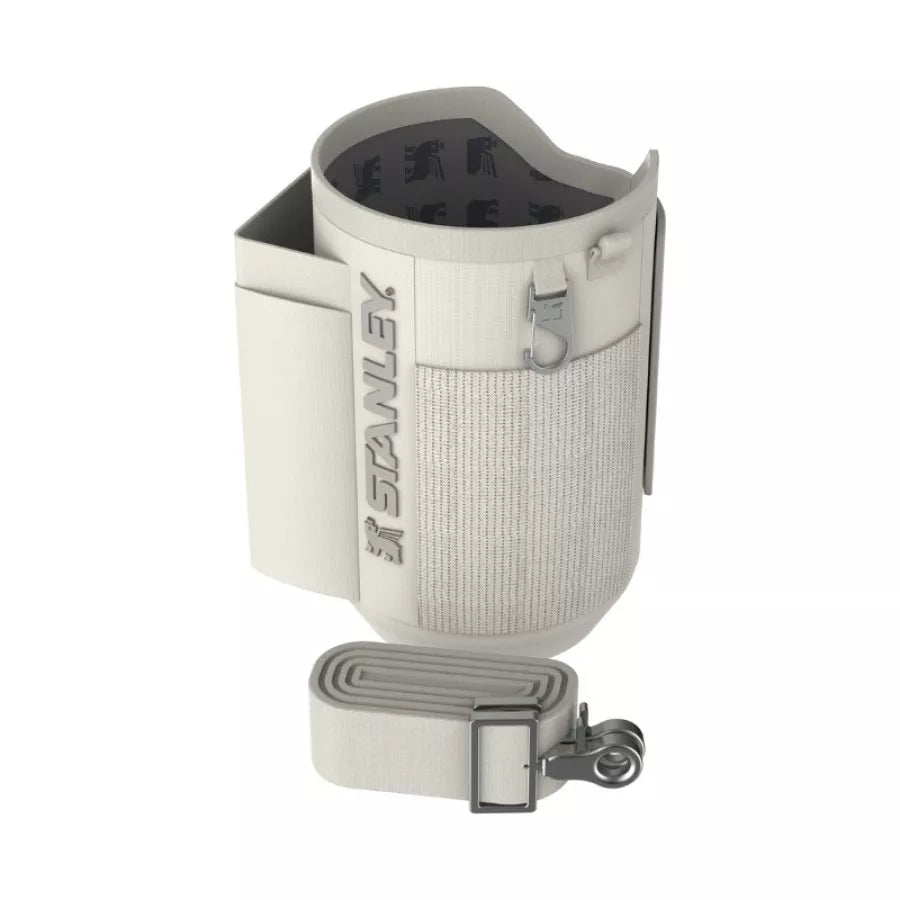 Stanley pārnēsāšanas somiņa termokrūzei ar salmiņu The All-Day Quencher Carry-All 1,18L krēmkrāsā