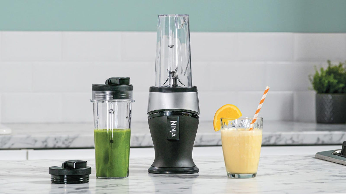 Ninja QB3001EUS Nutri Slim 700 W personīgais blenderis smūtijiem