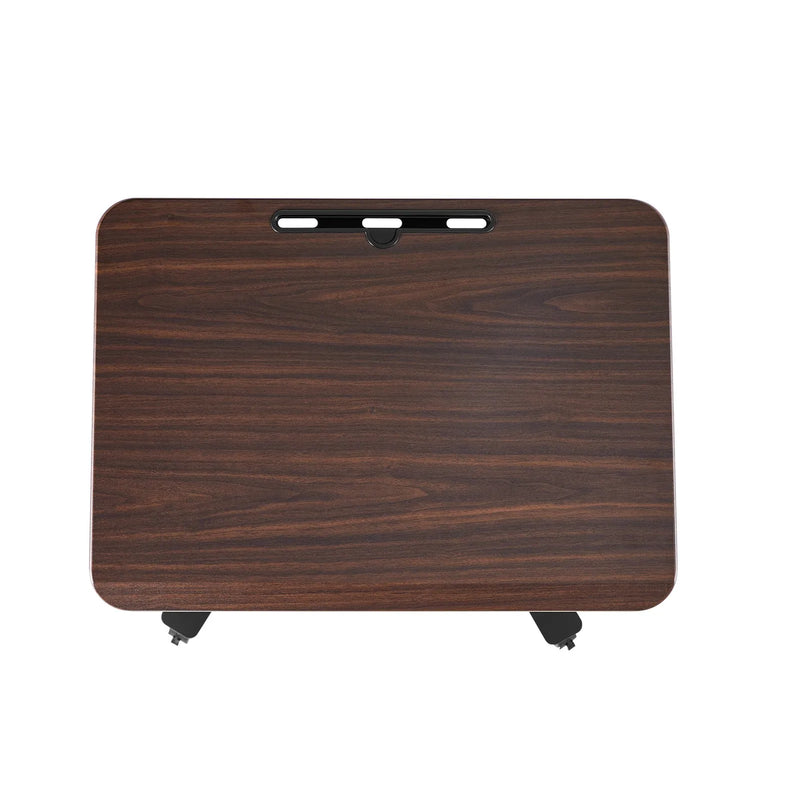 VEVOR mobilais sēdus-stāvus darba galds ar regulējamu augstumu, riteņiem, āķi, kājas pedāli, pneimatisko pacelšanu un 15 kg nestspēju, 715 × 520 mm