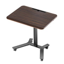 VEVOR mobilais sēdus-stāvus darba galds ar regulējamu augstumu, riteņiem, āķi, kājas pedāli, pneimatisko pacelšanu un 15 kg nestspēju, 715 × 520 mm
