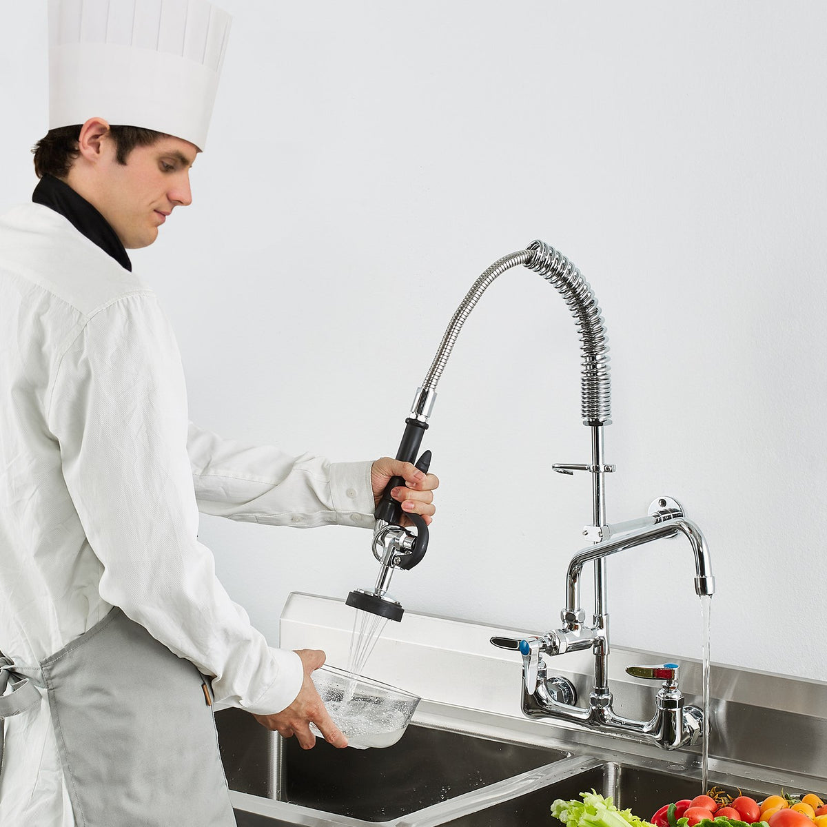 VEVOR Commercial Mixer Tap with Pre-rinse Sprayer, 63.5 cm, Wall-mounted, Brass