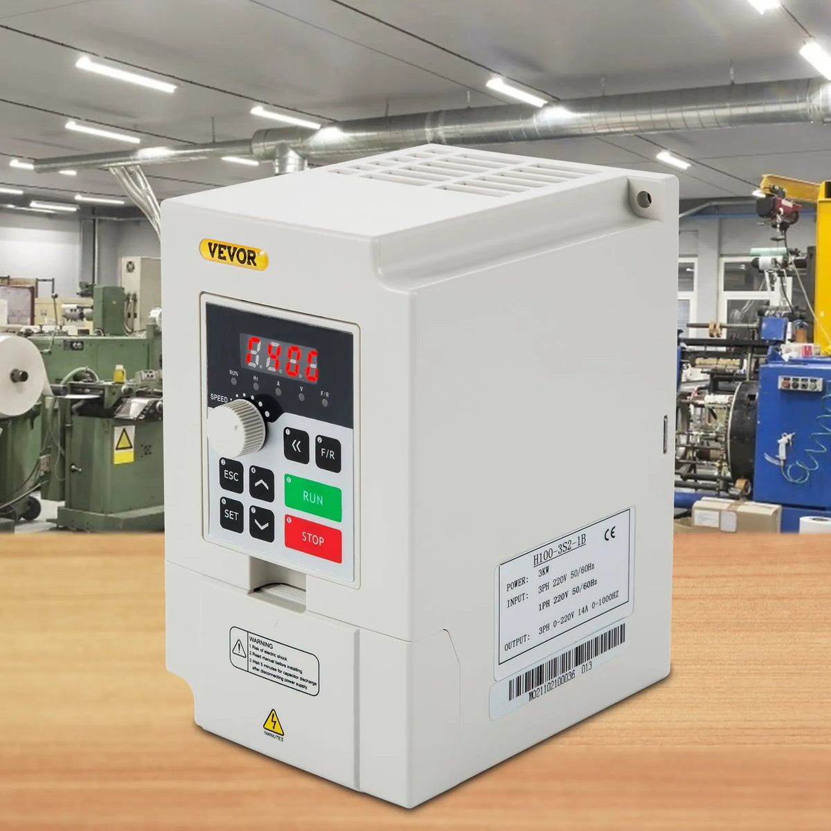 VEVOR frekvences pārveidotājs 3 kW ar 220 V ieeju (1 vai 3 fāzes) uz 3 fāžu 220 V izeju, CNC invertors motora ātruma kontrolei - ZEMLETES.LV