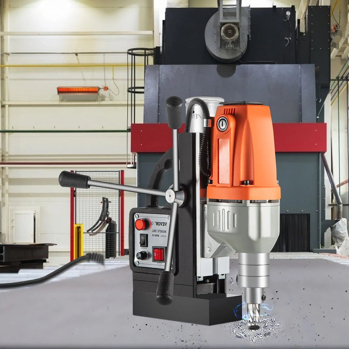 VEVOR 980 W Magnetic Drill 220–240 V, Metal Drill with 680 RPM, Multi-Function 35 mm Core Drilling and Tapping Machine