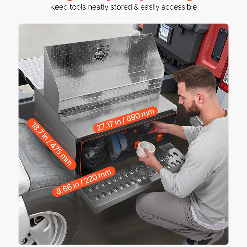 VEVOR puspiekabes pakāpiena instrumentu kaste, 760 × 750 × 400 mm, izturīga alumīnija rievotā instrumentu kaste ar ūdensizturīgu konstrukciju, kabīnes pakāpi, T veida roktura slēdzeni un atslēgām, piemērota platformām un puspiekabēm.