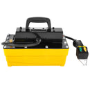 Pneimatiskais hidrauliskais sūknis 689 bar, 2,3 L eļļļas tvertne, plastmasas korpuss ar tālvadības vadību, paredzēts automobiļu rāmja un hidrauliskajām presēm