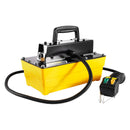 Pneimatiskais hidrauliskais sūknis 689 bar, 2,3 L eļļļas tvertne, plastmasas korpuss ar tālvadības vadību, paredzēts automobiļu rāmja un hidrauliskajām presēm