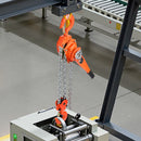 VEVOR rokas sviras ķēdes pacēlājs, 6000 kg kravnesība, 6 m pacelšanas augstums, G80 sakausējuma tērauda ķēde, dubultklikšķa mehāniskā bremze un 360° rotējoši āķi, piemērots noliktavām, būvniecībai un garāžām