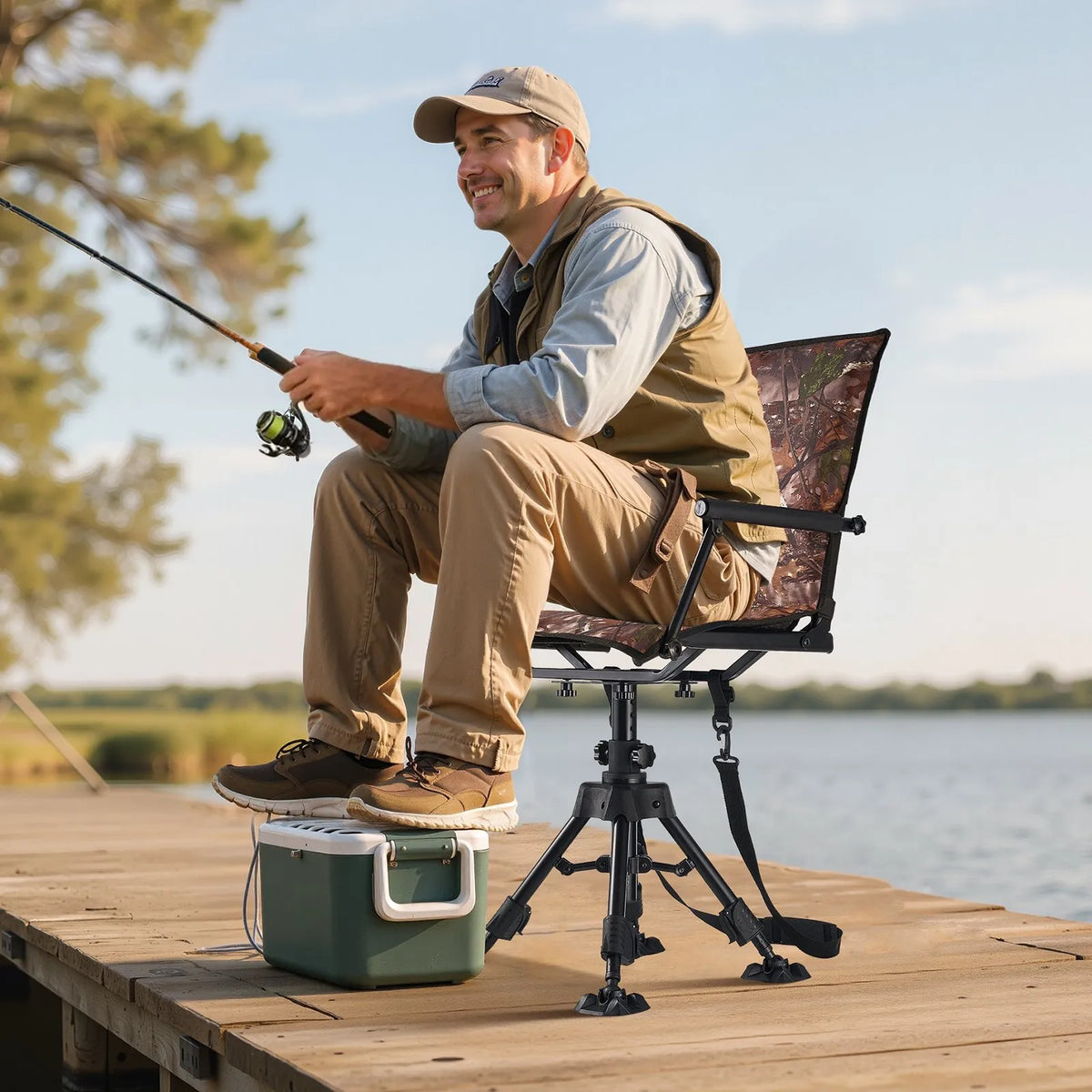 VEVOR Hunting Chair, 360° Silent Rotating, Foldable Portable Blind Chair with Armrests, Canopy, Anti-Slip Feet, Adjustable Height, Durable Steel Frame, 158 kg Load Capacity, Suitable for Camping