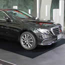 VEVOR ūdensnecaurlaidīgs garāžas grīdas paklājs automašīnas novietošanai, neslīdošs, kompakts izmērs 2 x 2,6 m, īpaši izturīgs notecējumu savākšanas paklājs, aizsargā garāžas grīdu no ūdens, dubļiem un eļļas, piemērots garāžām, siltumnīcām un ieejām