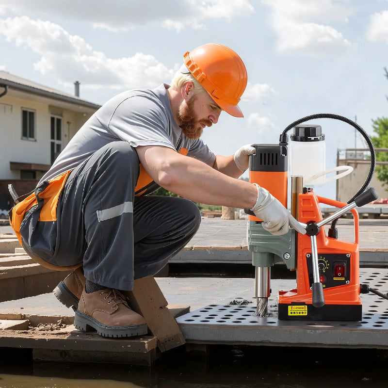 VEVOR magnētiskā urbjmašīna, 1350 W, 50 mm urbuma diametrs, 12 500 N jaudīga pārnēsājama magnētiskā urbjmašīna, 0–800 apgr./min regulējams ātrums, ar Weldon kātu, metāla virsmām, rūpniecībai un mājas darbiem