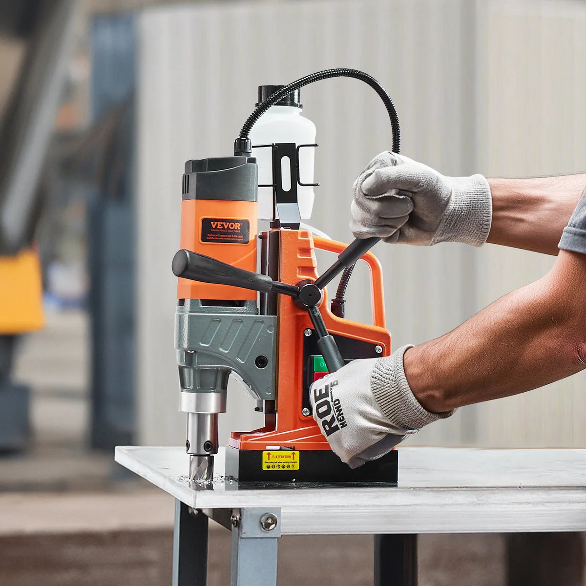 VEVOR Magnetic Drill Press, 1450 W Motor, 40.6 mm Drilling Diameter, 12.5 kN Magnetic Holding Force, Portable Electric Magnetic Drill with 11 Annular Cutters, 850 RPM for Metal Surfaces and Workshops