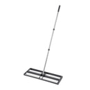 VEVOR zāliena līdzināšanas grābeklis ar rullīti 760 x 254 mm no nerūsējošā tērauda, regulējams rokturis līdz 2130 mm, izturīgs zāliena līdzināšanas instruments dārzam un golfa laukumiem - ZEMLETES.LV