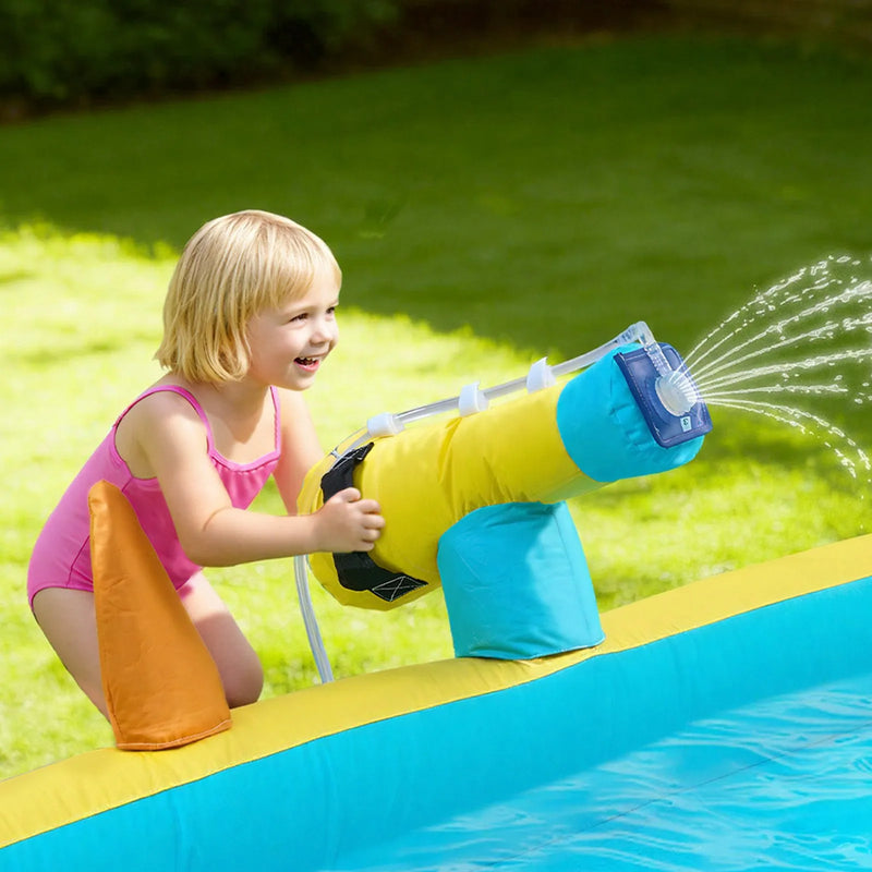 VEVOR Piepūšamā batuta pils ar ūdens slidkalniņu 3,81 × 3,99 × 1,98 m, ar lēkāšanas zonu, basketbola grozu, šļakatu baseinu un ūdens riņķa mešanu, paredzēta 3–4 bērniem vecumā no 3 līdz 8 gadiem