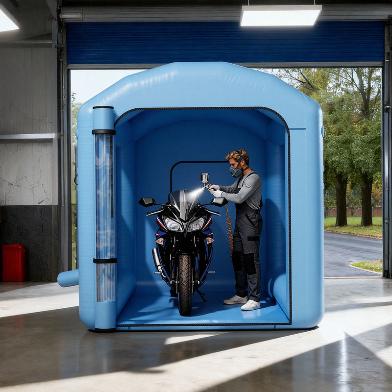 VEVOR piepūšamā krāsošanas kabīne, 3 × 2,5 × 2,5 m, ar 550 W jaudīgu gaisa pūtēju un gaisa filtrācijas sistēmu, apaļš jumts ar gaismas āķi, paredzēta velosipēdu, motociklu un mēbeļu krāsošanai.