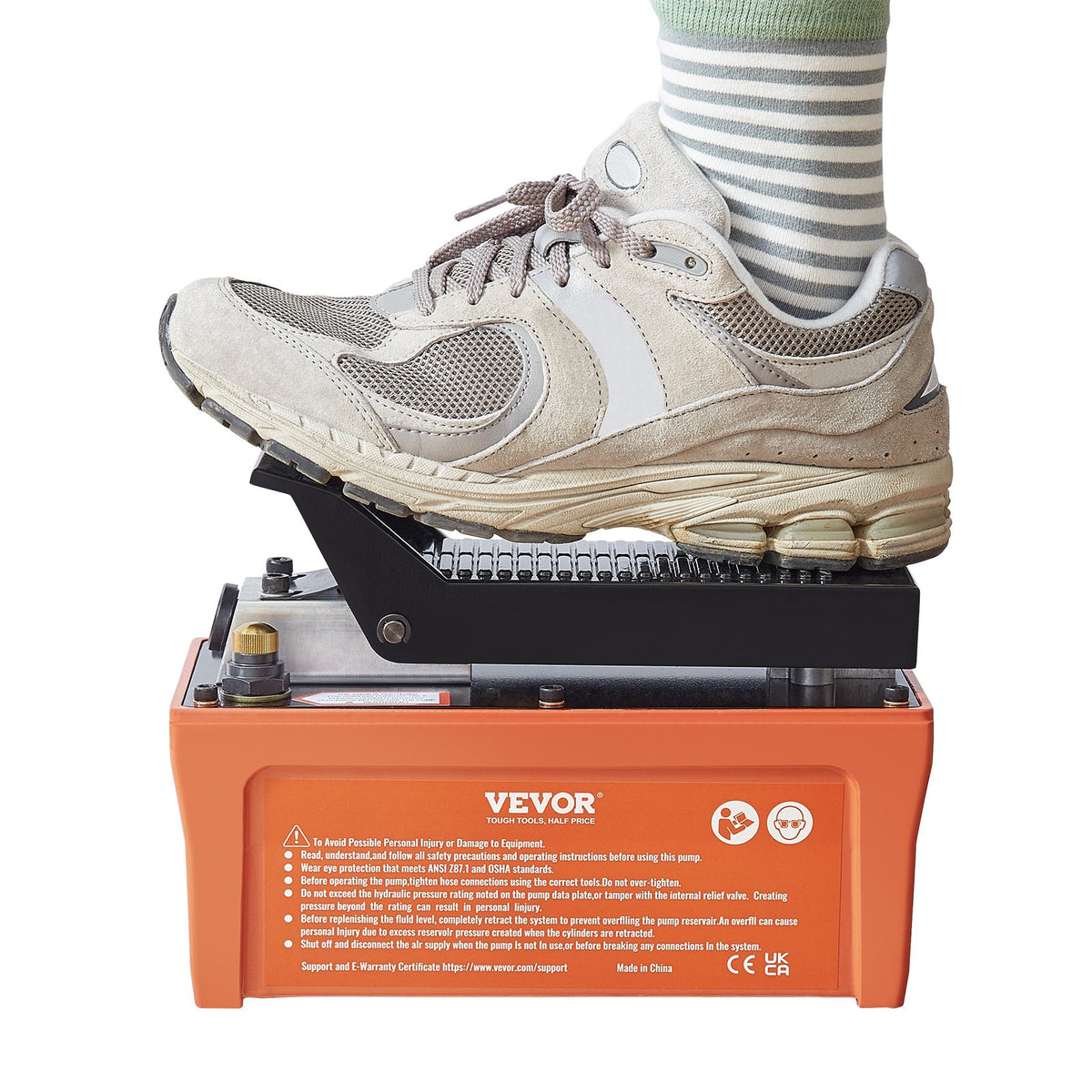 VEVOR Pneumatic Hydraulic Foot Pump 689 bar, 1.9 l Tank, 2 m Hose, Orange