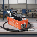 Pneimohidrauliskais sūknis 6895 bar ar 1,9 L tvertni, eļļļas izeja NPT 10 mm, ieeja NPT 6,4 mm, 2 m šļūtene, kājas pedāļa vadība, piemērots auto virsbūves rāmja labošanas iekārtām un vilkšanas statņiem, oranžs