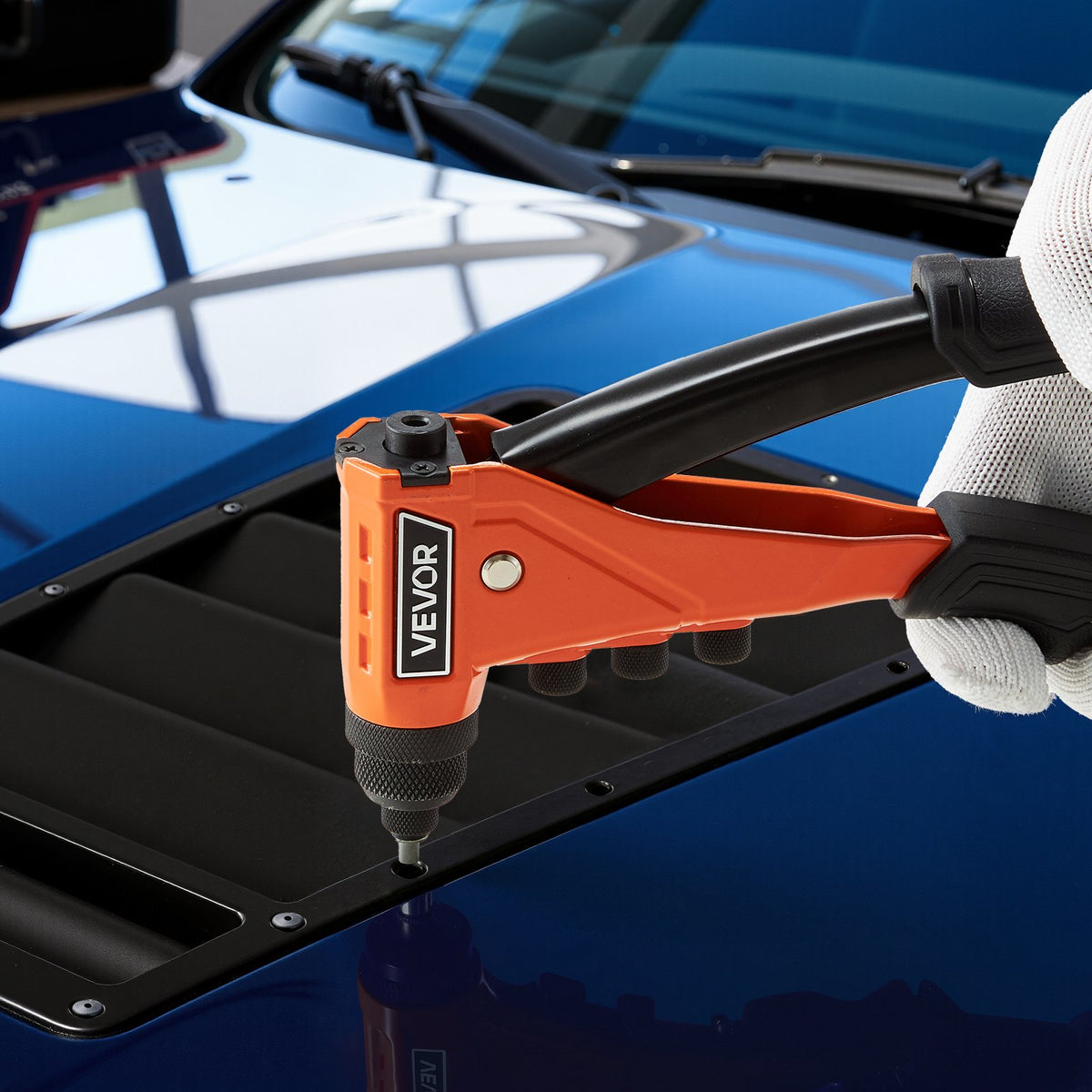 VEVOR Hand Rivet Gun with 200 Blind Rivets, 4 Interchangeable Nozzles and 4 Drill Bits, with Portable Case, for Metal and Auto Work