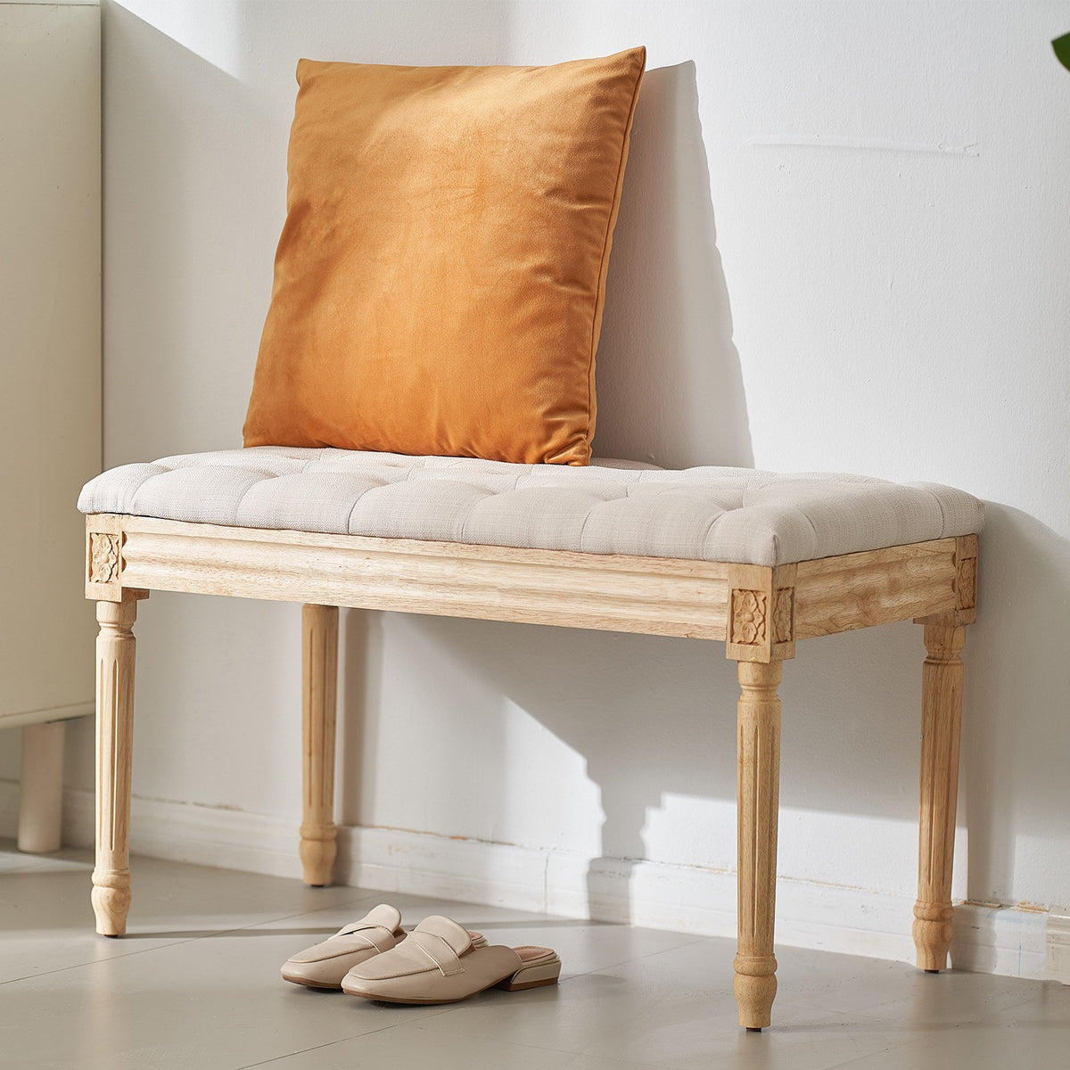 Polsterēts soliņš ar putu polsterējumu un gumijkoka kājām, 40 cm plats, bēšs