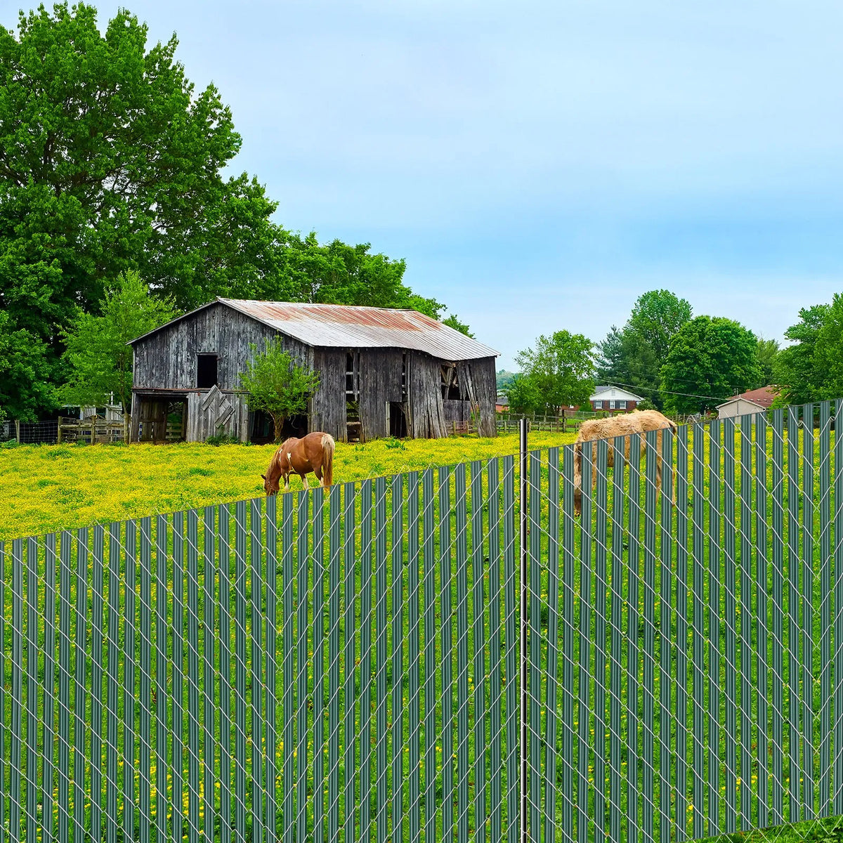 Metal mesh fence privacy slats with single wall, 152 cm height for fence, with bottom fixing