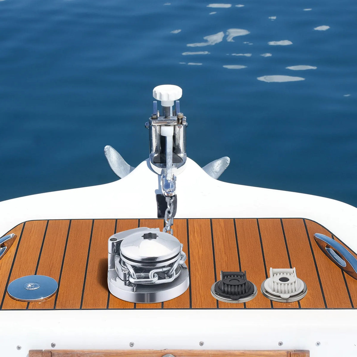 VEVOR Vertical Anchor Winch for Boats, 12 V DC 600 W, Suitable for 6.35 mm Chain or 14.3–15.9 mm Nylon Rope, Maximum Pull 320 kg, 316 Stainless Steel Construction, for Boats 6–11 m