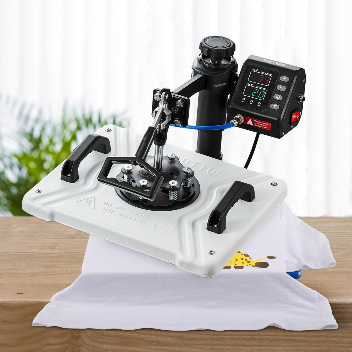 VEVOR termoprese 30 × 38 cm 10-in-1, 1000 W, 360° pagriežama, T-krekliem, krūzēm, cepurēm un pildspalvām, balta