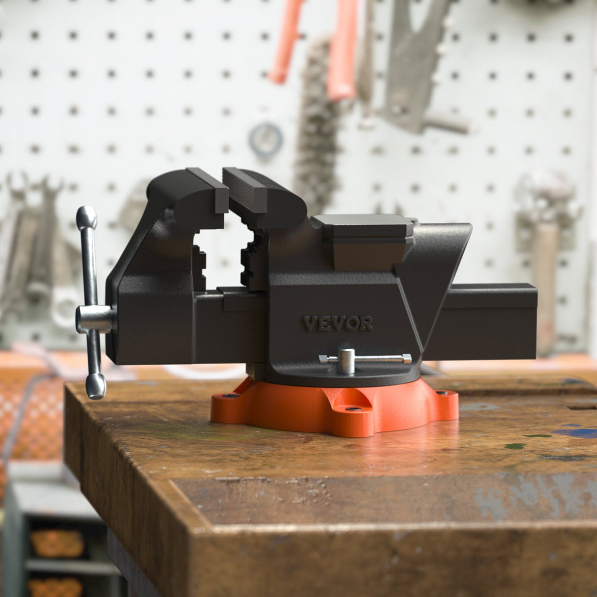 VEVOR 15.24 cm Bench Vise with Lock, 360° Rotating Base, Durable Cast Iron