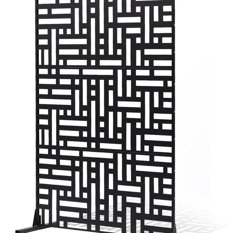 ChatGPT saka:  Metāla dekoratīvs privātuma ekrāns, 120 × 193 cm, 3 paneļu brīvi stāvoša āra/sadala sienas siena ar statīvu, tērauda dārza žogs balkoniem, terasēm, iekštelpām, džakuzi, melns