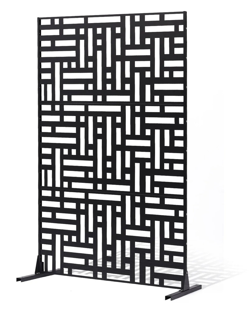 ChatGPT saka:  Metāla dekoratīvs privātuma ekrāns, 120 × 193 cm, 3 paneļu brīvi stāvoša āra/sadala sienas siena ar statīvu, tērauda dārza žogs balkoniem, terasēm, iekštelpām, džakuzi, melns