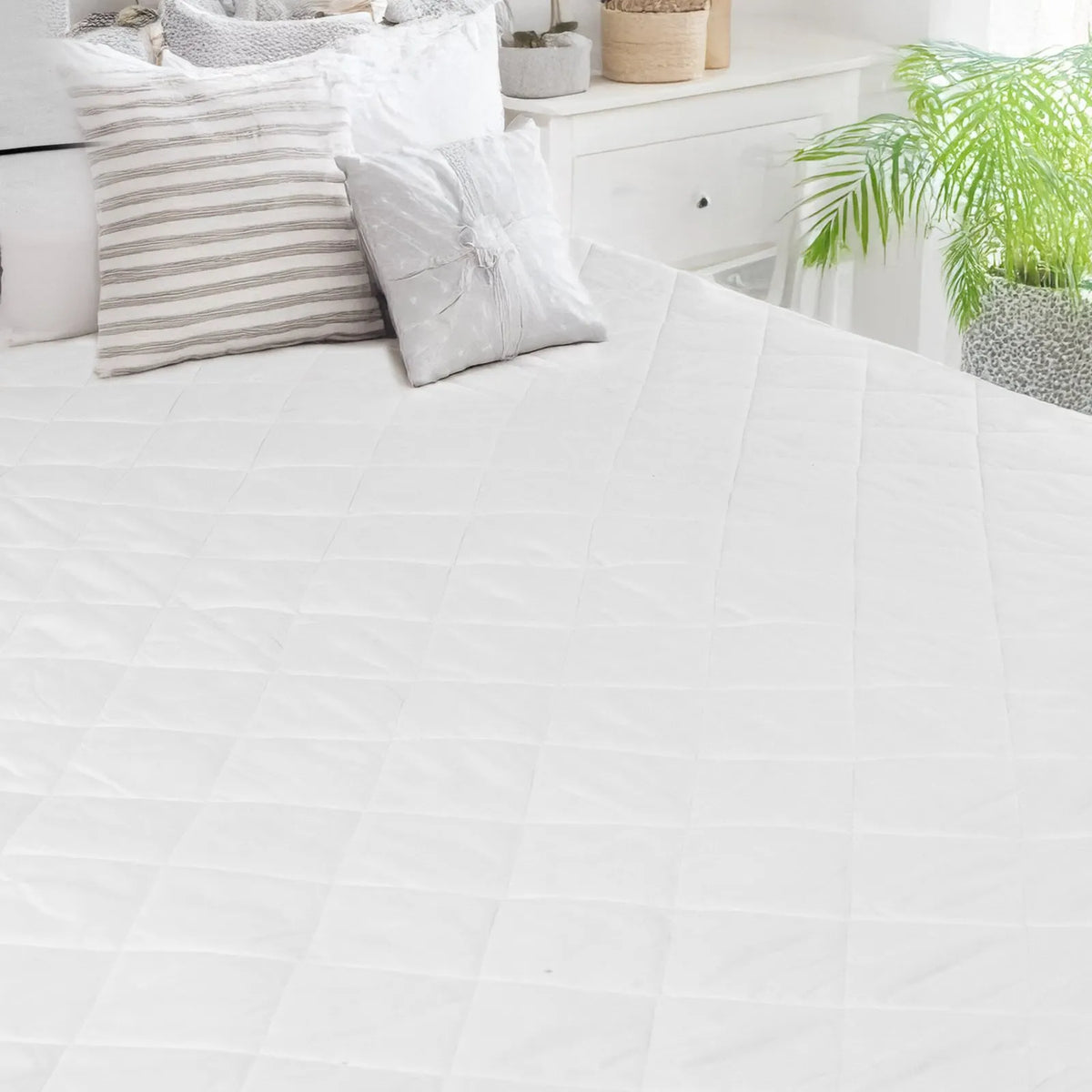 VEVOR elektriskais matrača sildītājs 150 × 80 cm ar 4 sildīšanas režīmiem, 12 h taimeri un 8 h automātisko izslēgšanos, ar dziļu elastīgu pārvalku un birstētu audumu - ZEMLETES.LV
