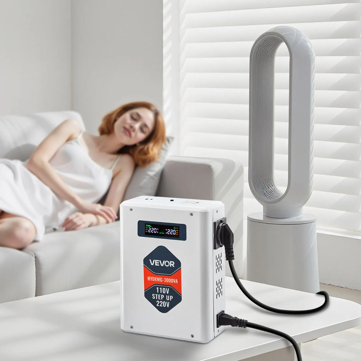 VEVOR Sprieguma Pārveidotājs 3000VA, 110V uz 220V Jaudas Transformators, Smagās Slodzes, ar 2 EU Rozetēm, USB Izeju, LCD Displeju, Temperatūras Aizsardzību, 220V Ierīcēm - ZEMLETES.LV