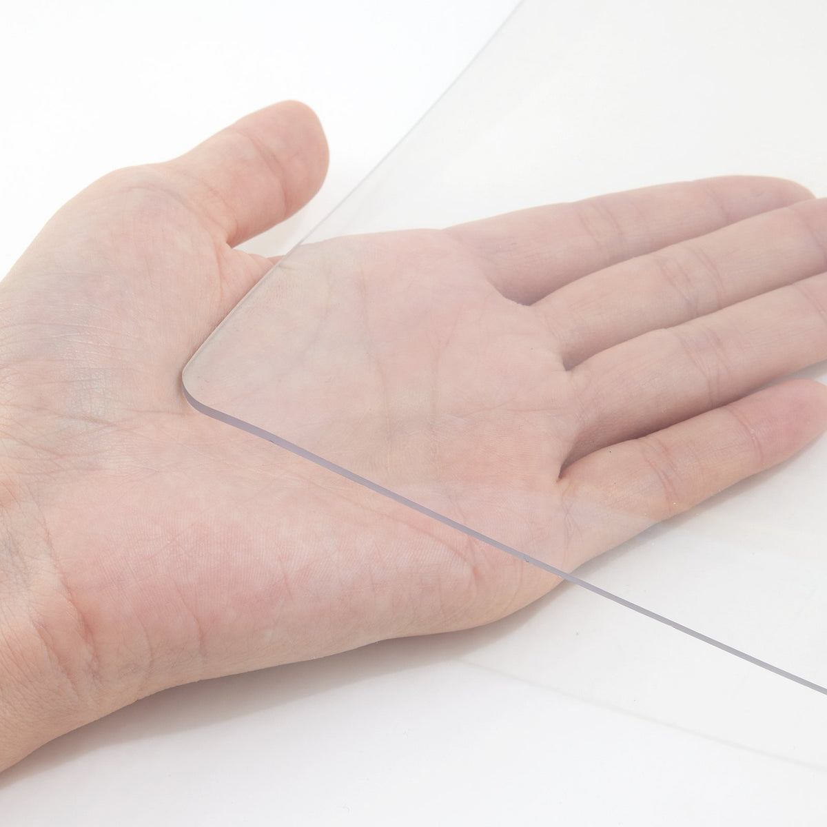 VEVOR plastmasas galda aizsargs 106,7 x 182,9 cm, 1,5 mm biezs, caurspīdīgs, ūdensizturīgs, viegli tīrāms