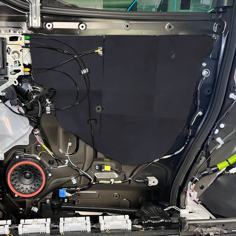 VEVOR automobiļa skaņas izolācijas paklājs, 5,3 mm, 3,3 m², augstas blīvuma putas ar siltumizolāciju un divslāņu ūdensdrošu struktūru
