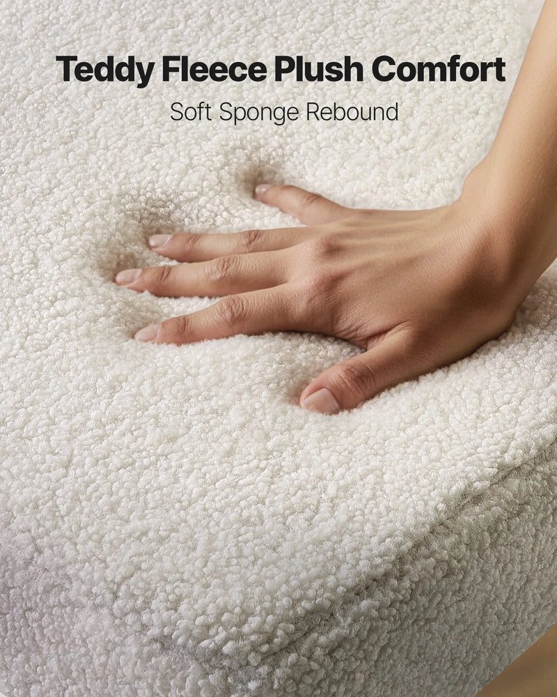 VEVOR 4 gab. bouclé stila krēsli ar Šerpas auduma apdari, noapaļotu atzveltni un melnām metāla kājām, balti