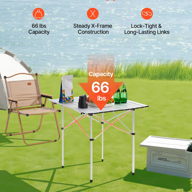 Saliekamais kempinga galds, viegls pārnēsājams alumīnija galds ar rullējamu virsmu, kompakts dizains ar pārnēsāšanas somu, piemērots āra gatavošanai, piknikiem, ceļojumiem un atpūtai pludmalē, sudraba krāsā