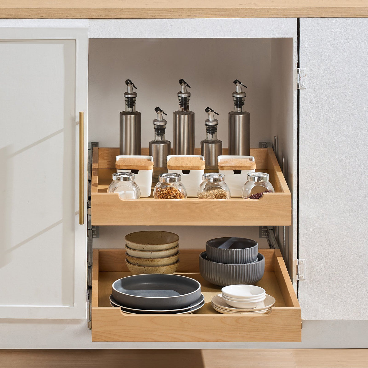 VEVOR Two-Tier Pull-Out Cabinet Organiser with Soft Close, 508 x 533 mm, Wood