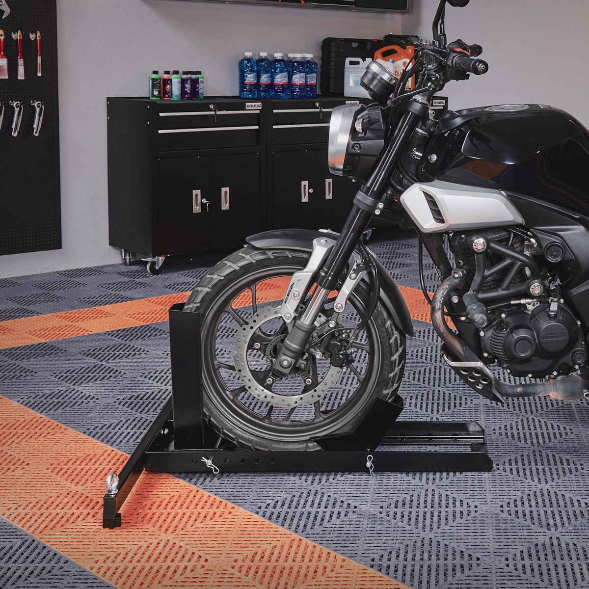 VEVOR Motorcycle Stand with Tyre Chock – Front or Rear Wheel, 381 mm Size