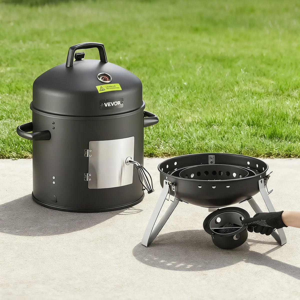 VEVOR Vertical Charcoal Smoker 406 mm, Steel BBQ Smoker with Cover, 2 Cooking Grates, Thermometer, Air Vents and Removable Ash Pan for Patio and Terrace Cooking