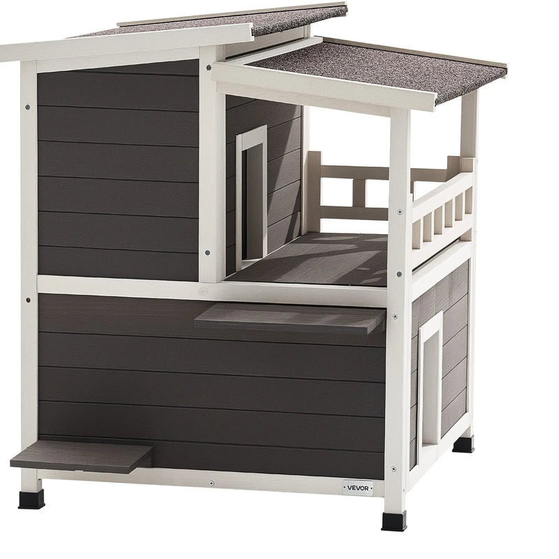 VEVOR izolētā divstāvu koka kaķu māja ar putuplasta izolāciju, balkonu un ūdensizturīgu konstrukciju, piemērota 1–3 kaķiem lietošanai iekštelpās un ārā, 84 × 75 × 82 cm
