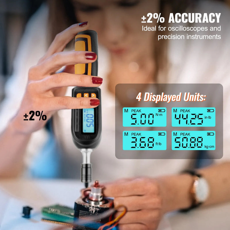 Digitālais griezes skrūvgriezis, 6,35 mm piedziņa, LCD ekrāns, 0,3–8 N·m diapazons, 0,01 N·m solis, ar uzgaļiem un futrāli