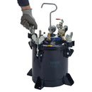 Krāsošanas spiedtvertne, 10 l gaisa spiedtvertne ar metāla statīvu un hermētiķi noplūžu novēršanai, piemērota rūpniecībai, mājas dekoram, arhitektūrai, būvniecībai un automašīnu krāsošanai, maksimālais spiediens 4,8 bar.