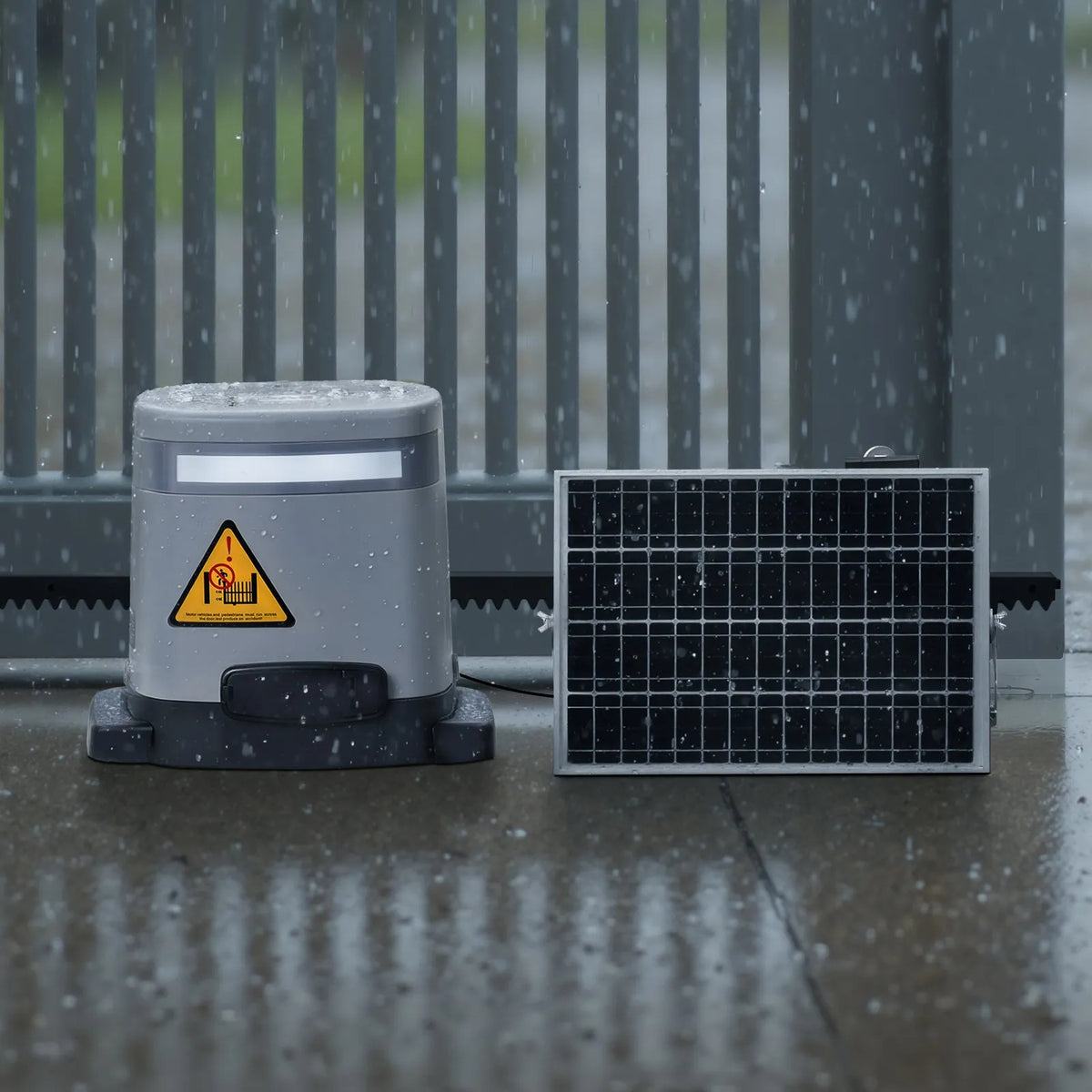 VEVOR Solar Sliding Gate Opener 280 W, Electric Motor for Gates up to 20 m and 816 kg, Rack and Pinion Gate Motor with Infrared Sensor and 2 Remote Controls, Driveway Gate Opening System