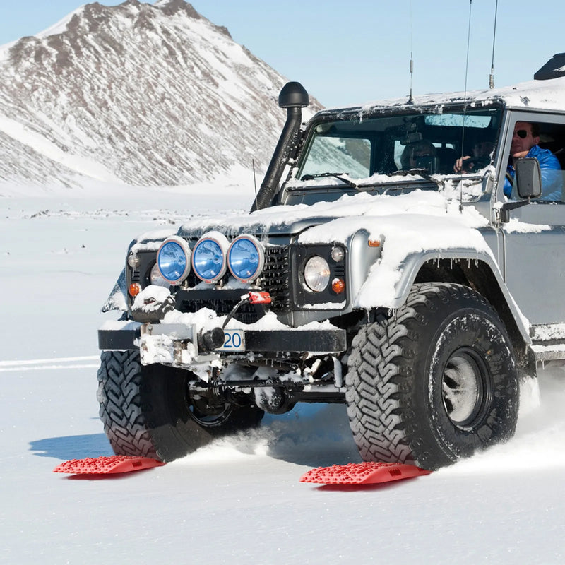 VEVOR 10 t PP saķeres dēļi apvidus un vieglajiem auto, pikapiem, SUV un kemperiem, īsie riepu saķeres paliktņi sniegam, smiltīm, dubļiem un irdenam reljefam, pāris ar glabāšanas somu, sarkani