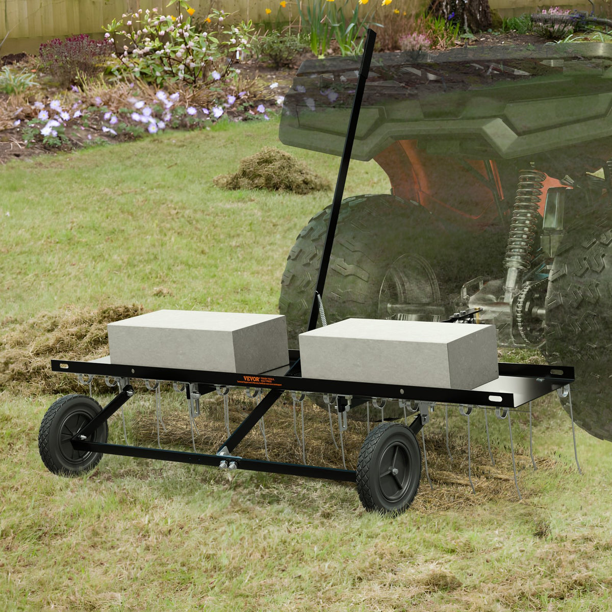 VEVOR Tow-Behind Lawn Scarifier, 122 cm Working Width, with 24 Spring Steel Tines, Lawn Scarifier Rake for ATV or Lawn Mower, Tow-Behind Lawn Rake with Lift Handle for Garden, Farm and Lawn