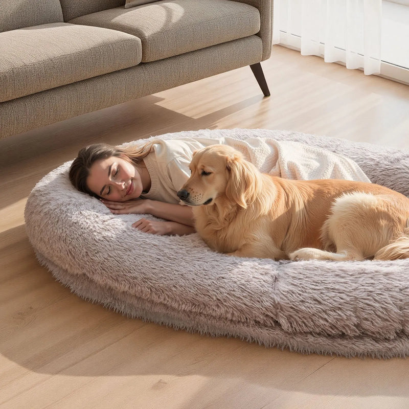VEVOR cilvēka izmēra suņu gulta, 1760 × 1220 × 240 мм, ortopēdiska atmiņas putu gulta cilvēkiem un mājdzīvniekiem, ar sānu kabatu, rokturi un rāvējslēdzēju, noņemams un veļasmašīnā mazgājams pārvalks, pelēka