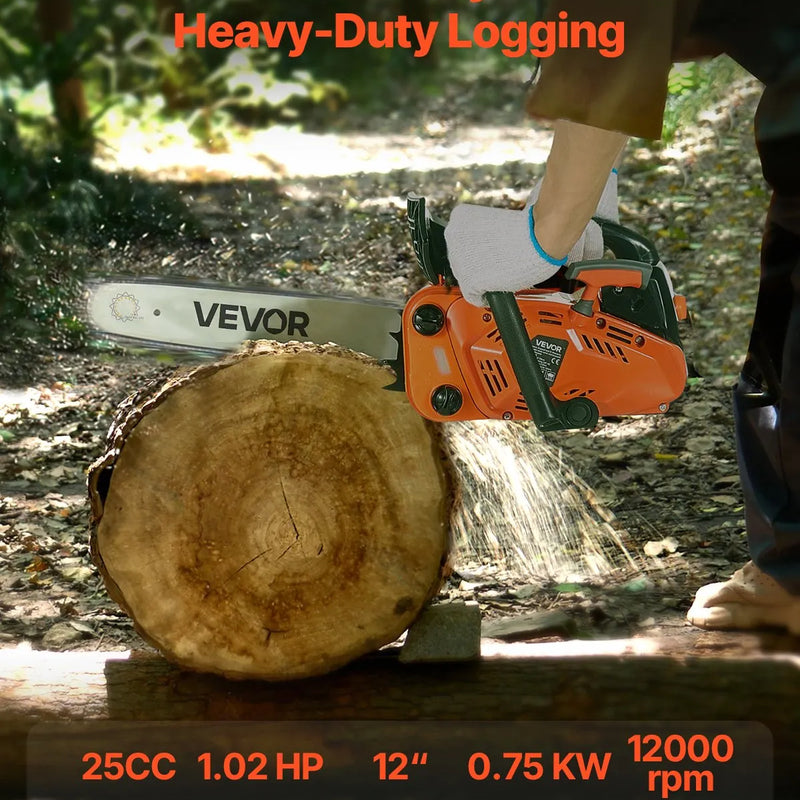 VEVOR 25 cm³ benzīna motorzāģis ar 305 mm sliedi, 0,75 kW jauda, neslīdošs rokturis, divas tvertnes, koksnes griešanai, koku apzāģēšanai un teritorijas attīrīšanai