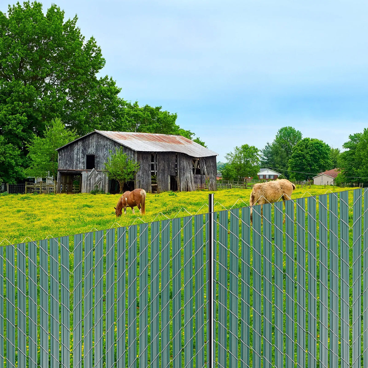 Metal mesh fence privacy slats with double wall and edges, for 122 cm high fence