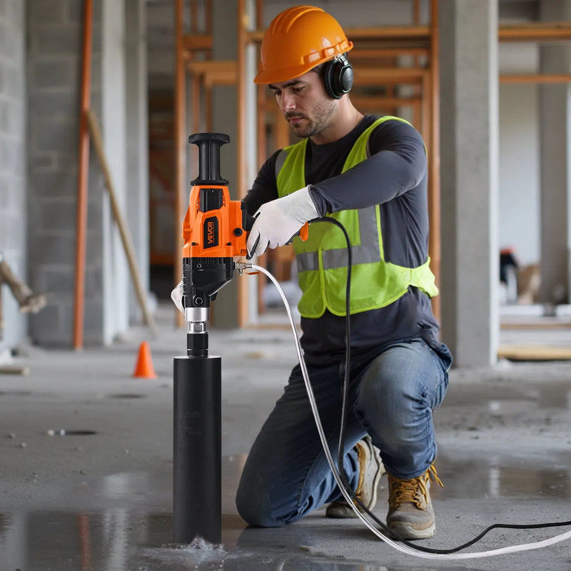 VEVOR dimanta serdes urbjmašīna, urbšanas diametrs 20–160 mm, rokas mitrās un sausās urbšanas iekārta betonam, regulējams ātrums 0–1800 apgr./min, 2000 W, UNC 1 1/4–7 vītne, ar 4 urbjiem, piemērota betonam, ķieģelim un akmenim