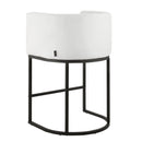 VEVOR bāra krēslu komplekts (3 gab.), 63 cm augsti bāra krēsli ar atzveltni un roku balstiem, metāla rāmi un kāju balstu, auduma apdari, piemēroti virtuves salai, bāra letei vai ēdamistabai, balti